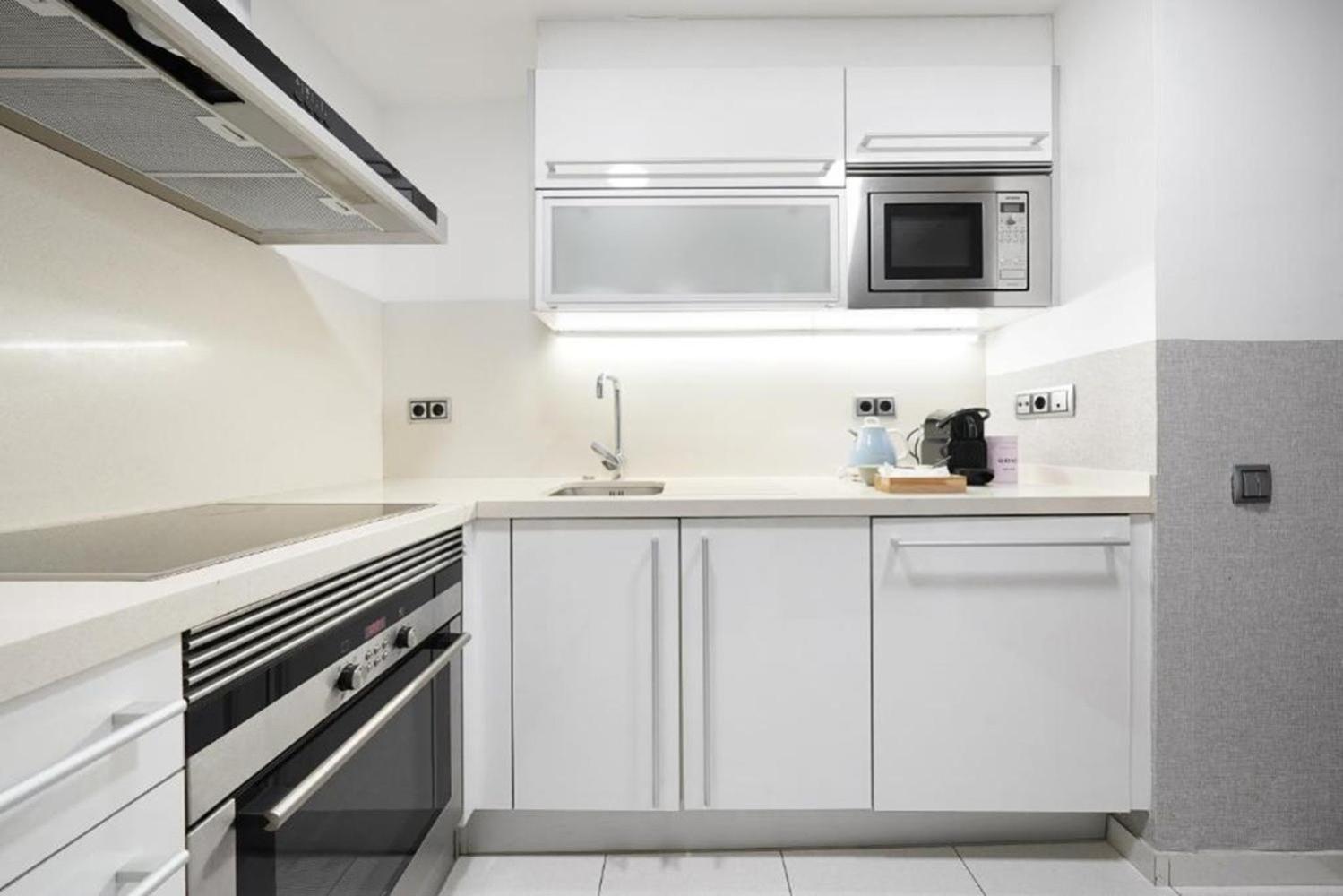 Ola Living Plaza Catalunya Apartment