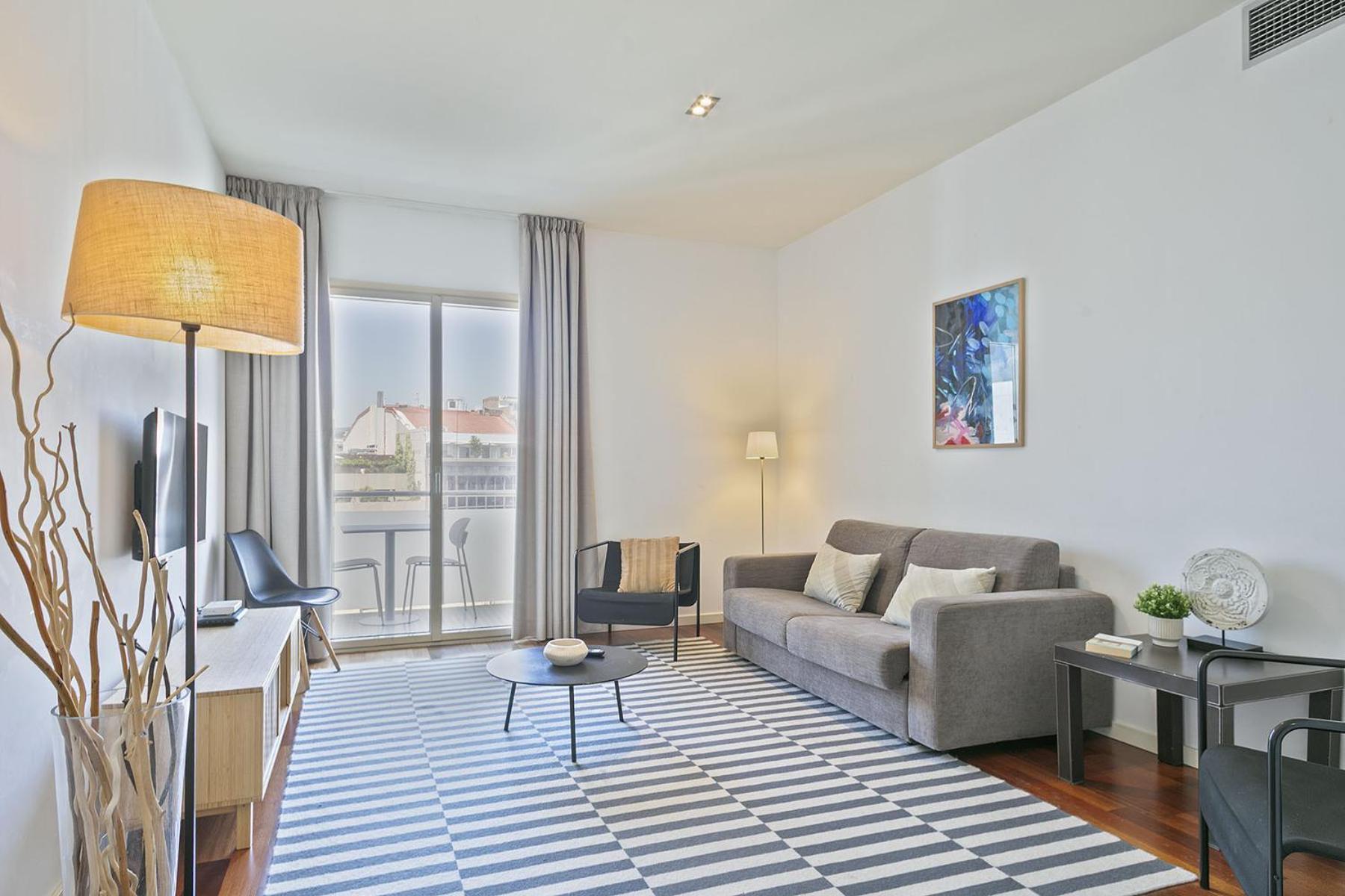 Ola Living Plaza Catalunya Apartment